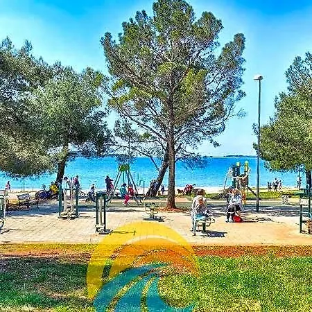 1858 4*