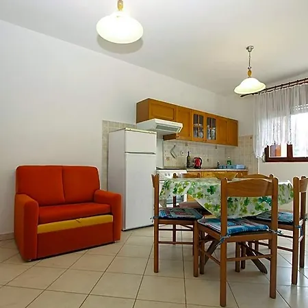 1858 4* Fažana